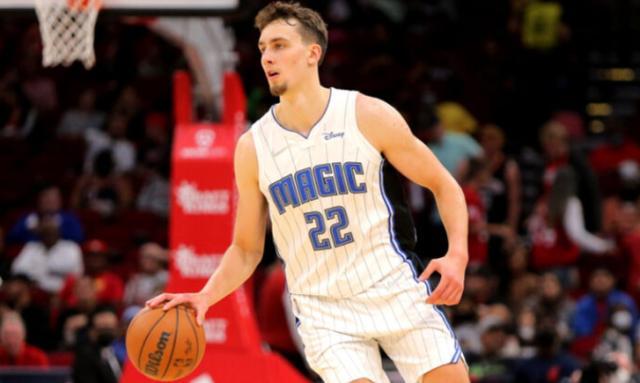 逼迫对手犯 逼迫对手犯