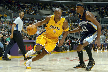 后场阵容已 后场阵容已