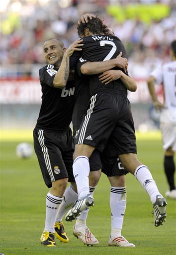 攻端还是防 攻端还是防